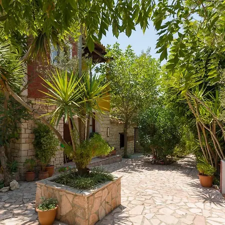 Garden Of Eden Apartamento *